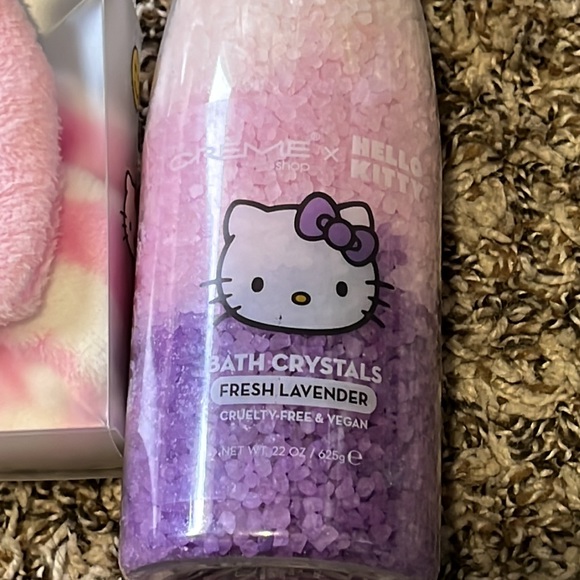 FINAL PRICE DROP 6 piece set Hello Kitty - Picture 2 of 8